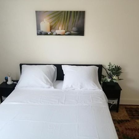 Chambre Dans Appartement A Niort Buitenkant foto