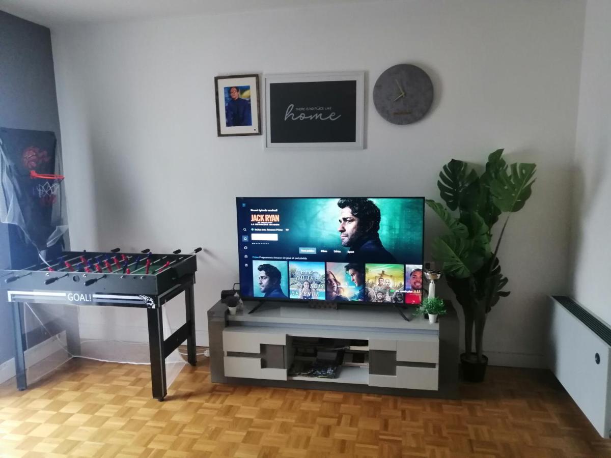 Chambre Dans Appartement A Niort Buitenkant foto