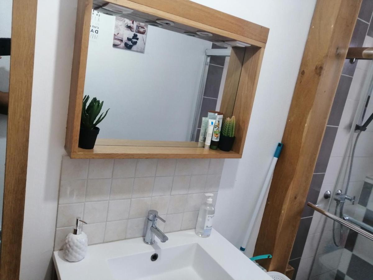 Chambre Dans Appartement A Niort Buitenkant foto