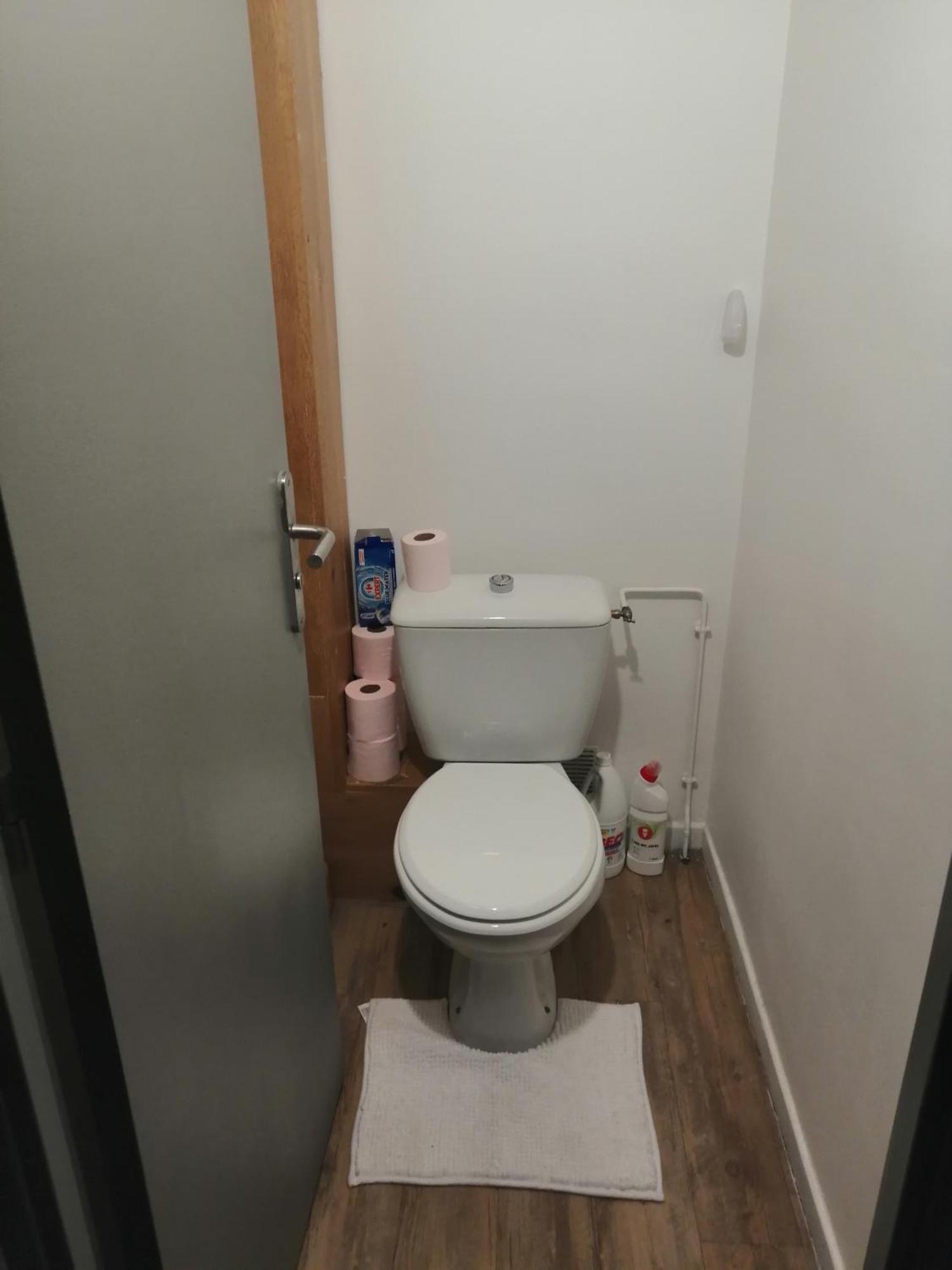 Chambre Dans Appartement A Niort Buitenkant foto