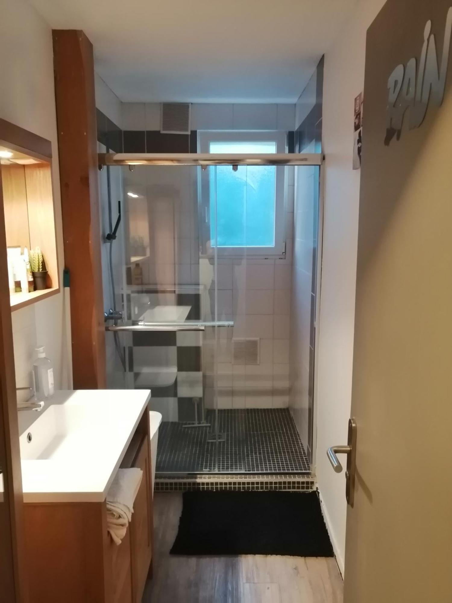 Chambre Dans Appartement A Niort Buitenkant foto